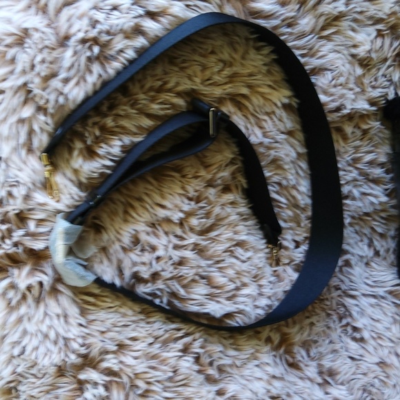 KATE SPADE💥New💥Faux Shearling Black Tote - Picture 9 of 12